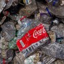 Coca-Cola gây ô nhiễm nhựa lớn nhất thế giới