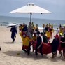 Đà Nẵng: Tìm thấy thi thể nam thanh niên bị sóng biển cuốn mất tích