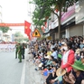 Hàng nghìn người dân Điện Biên nô nức đơi xem tổng duyệt lễ kỷ niệm 70 năm Chiến thắng Điện Biên Phủ
