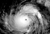 Siêu bão Mawar mạnh kỷ lục tiến gần Philippines